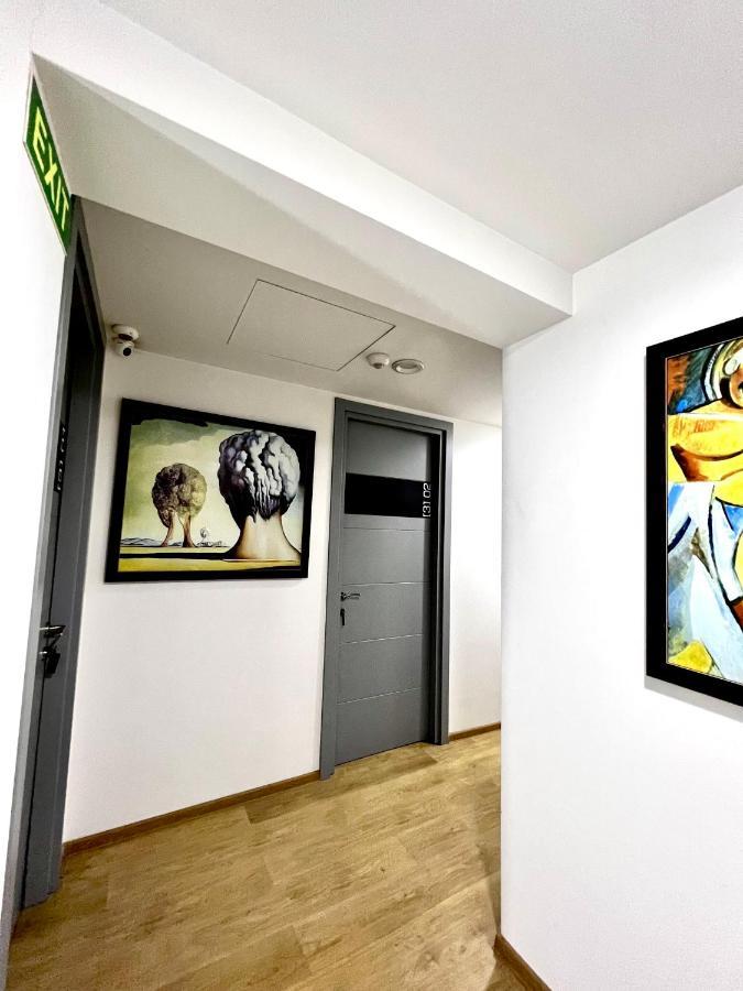 Queen Hostel Tbilisi Exterior photo