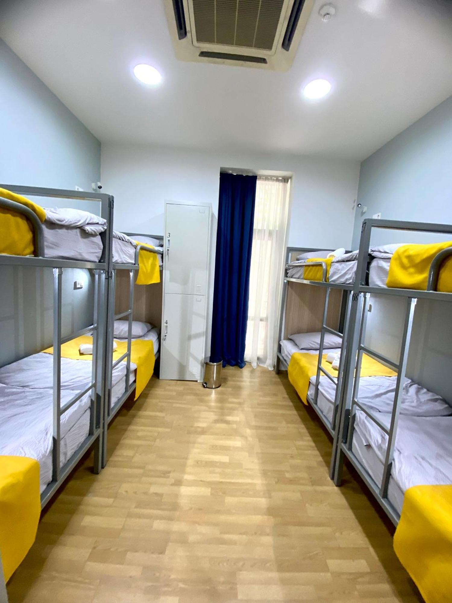 Queen Hostel Tbilisi Exterior photo